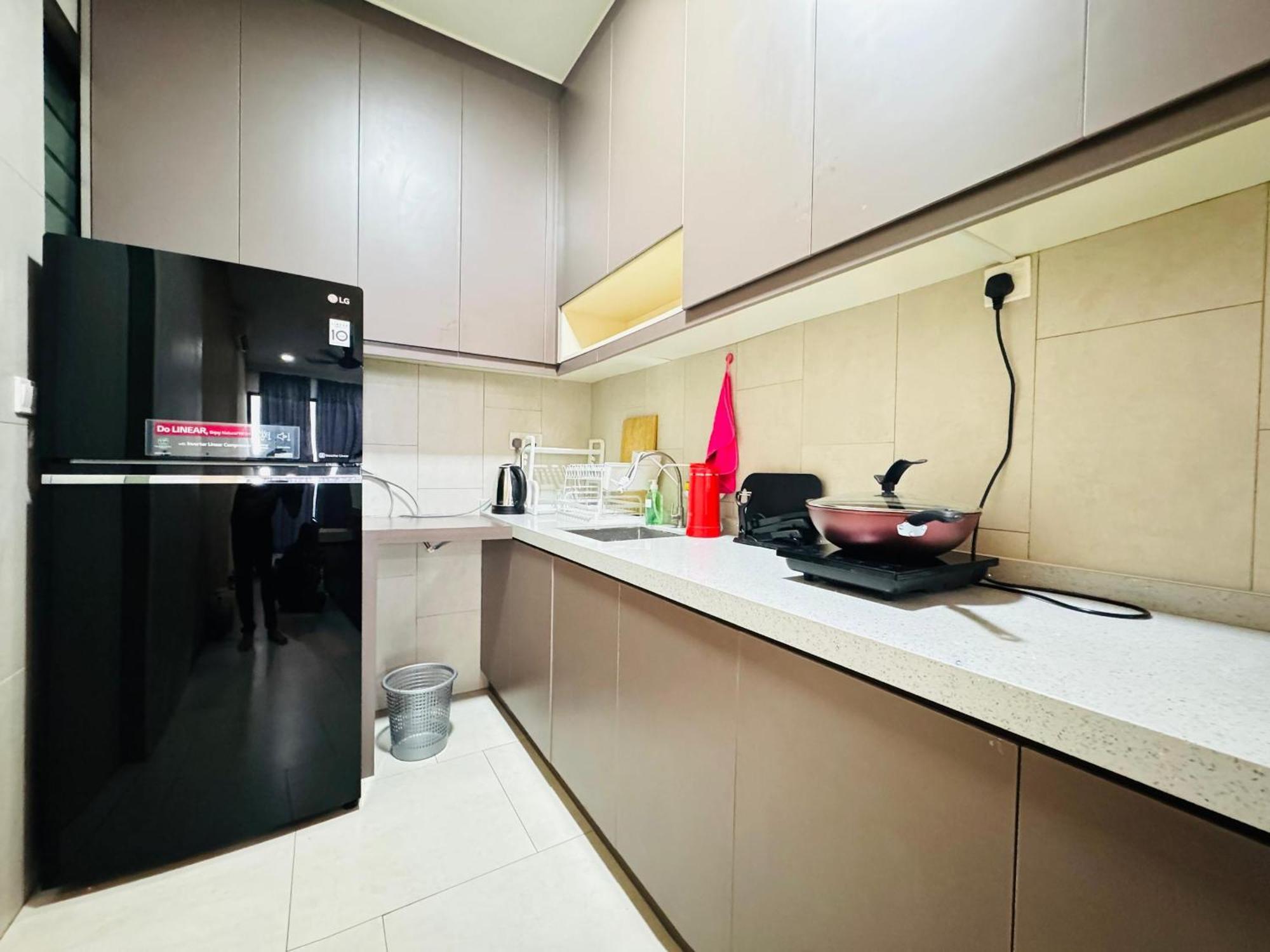 Geo Bukit Rimau By Deurban Apartment *